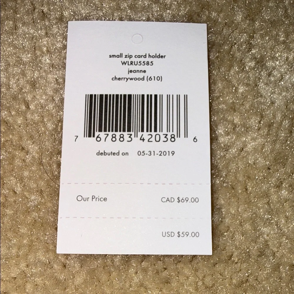 NWT Kate Spade small zip cherrywood Card Holder
